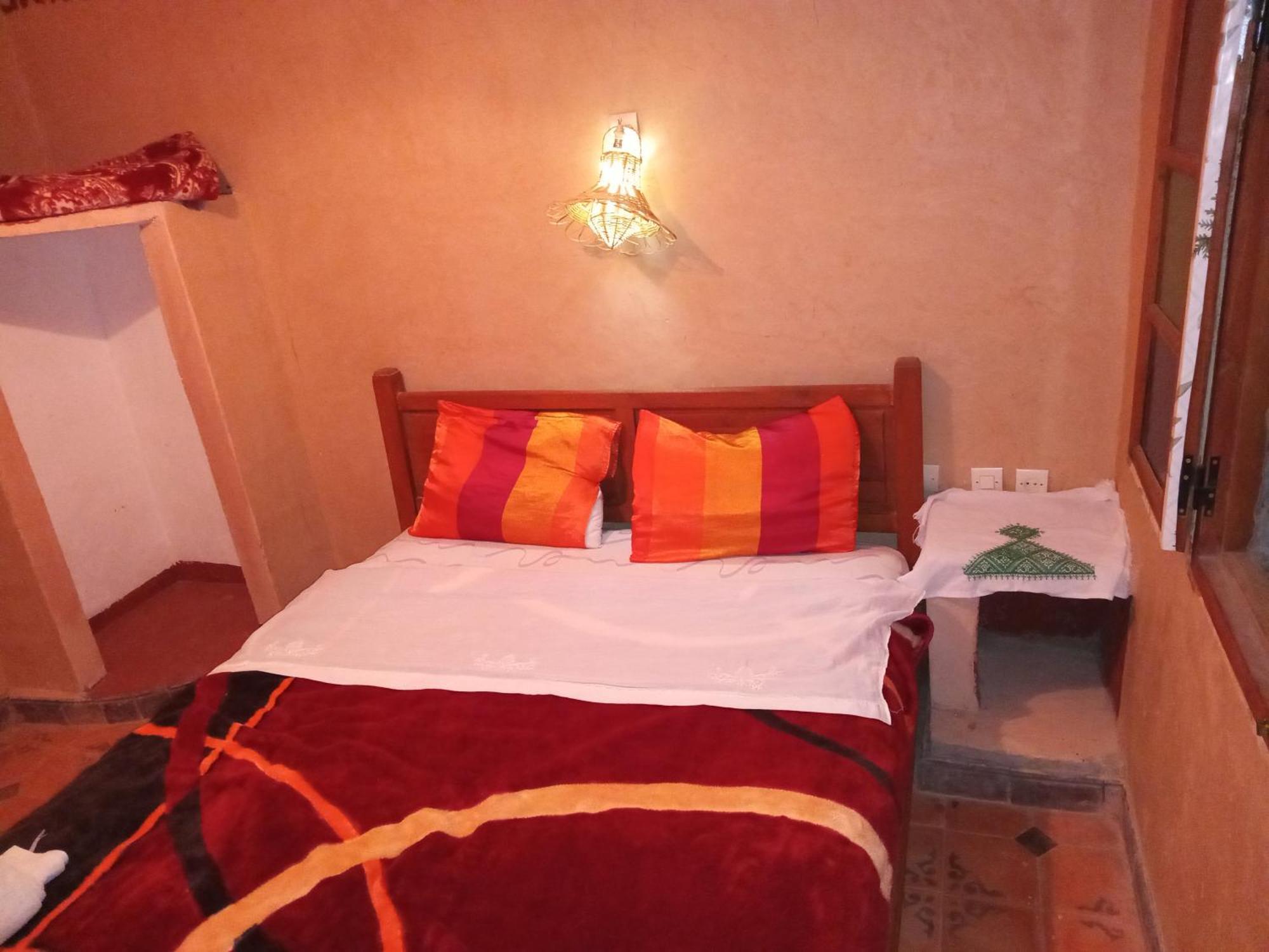 Dar Zara Otel Tiourjdal Dış mekan fotoğraf