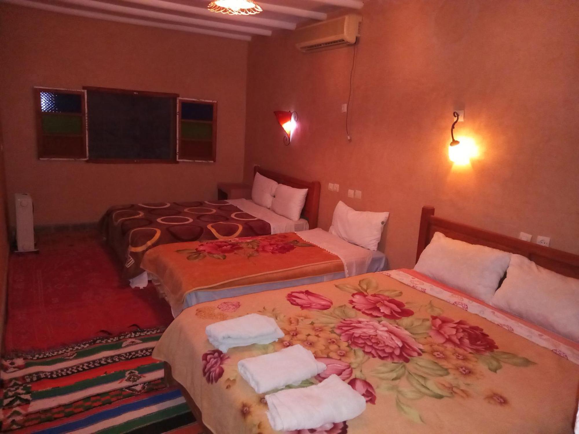 Dar Zara Otel Tiourjdal Dış mekan fotoğraf